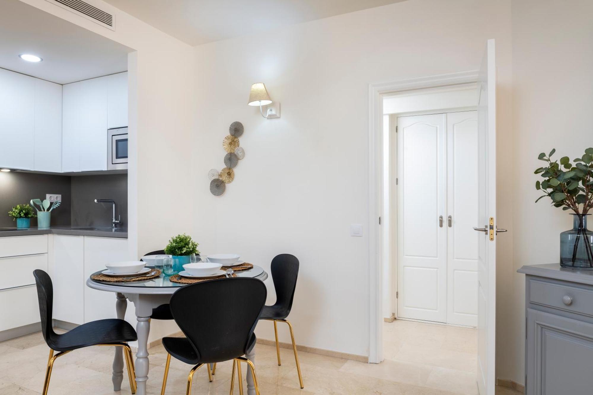 Magno Apartments Santa Justa Seville Exterior photo